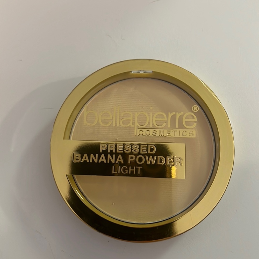Bellapierre cosmetics pressed banana powder